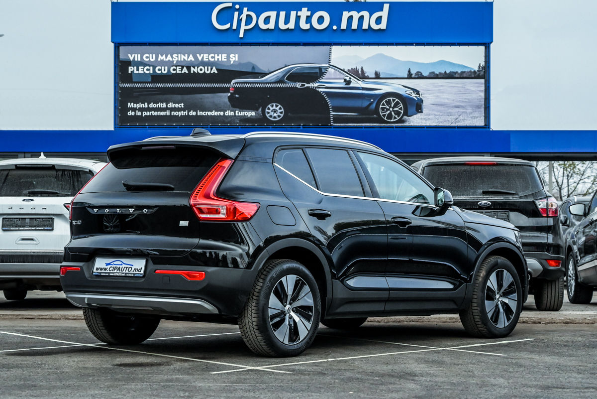 Volvo XC40 foto 1