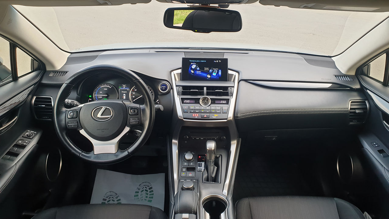 Lexus NX Series foto 5