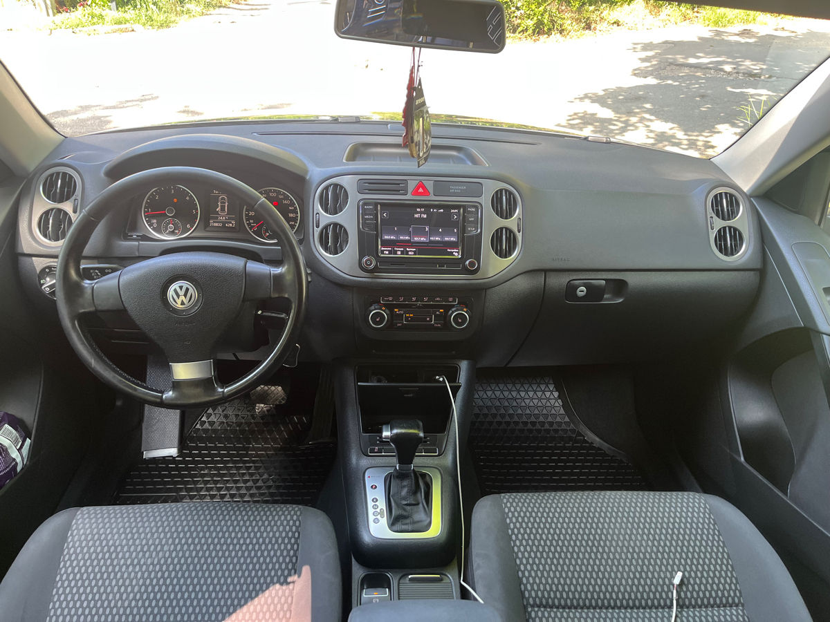 Volkswagen Tiguan фото 4