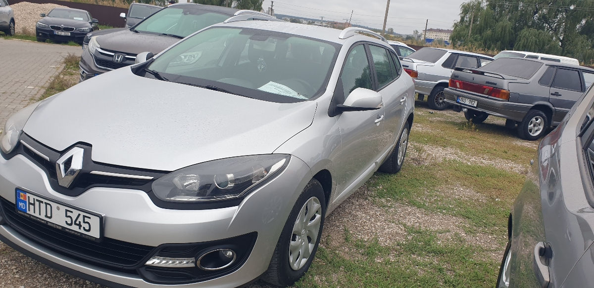 Renault Megane foto 1