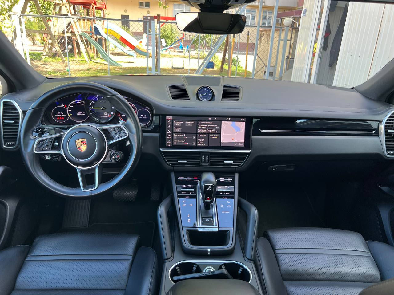 Porsche Cayenne Coupe foto 7