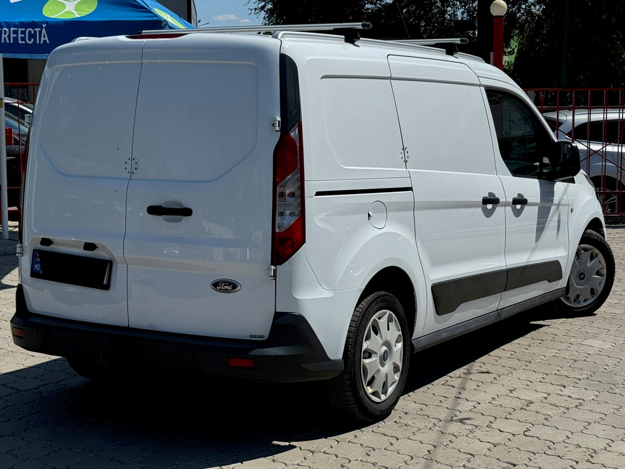 Ford Transit Connect foto 2