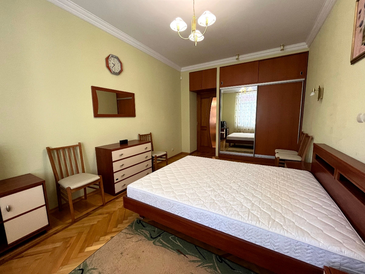 Apartament cu 3 camere, 91 m², Centru, Chișinău foto 5