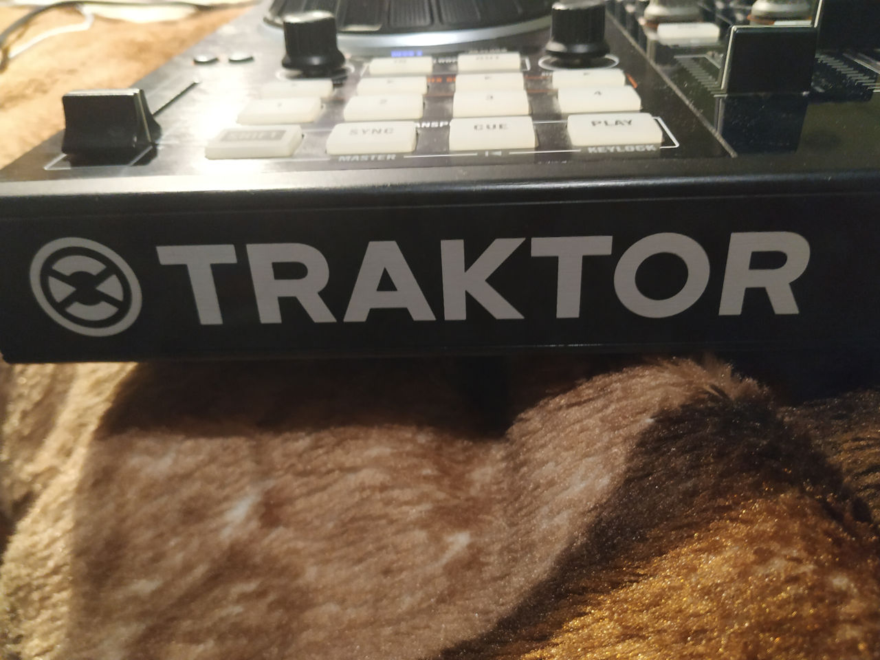 Traktor Control S4 MK2 DJ controller