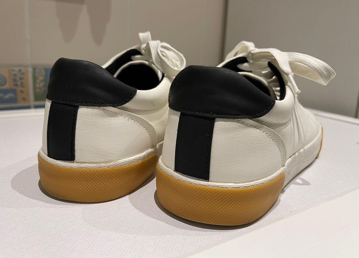 ! Pantofi sport Bershka  M. 40 foto 4