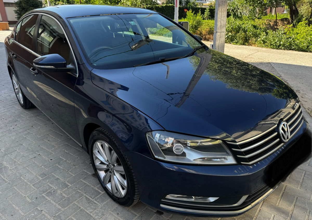 Volkswagen Passat foto 0