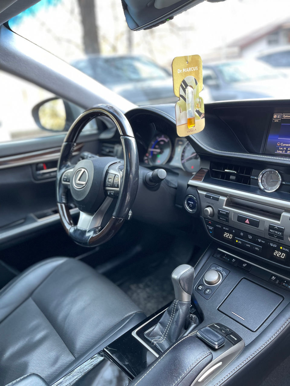 Lexus Es Series фото 16