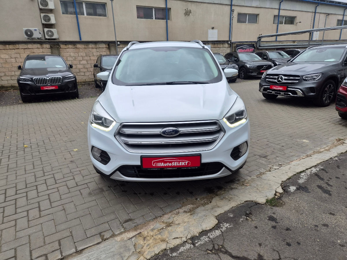 Ford Kuga 2018 photo 2