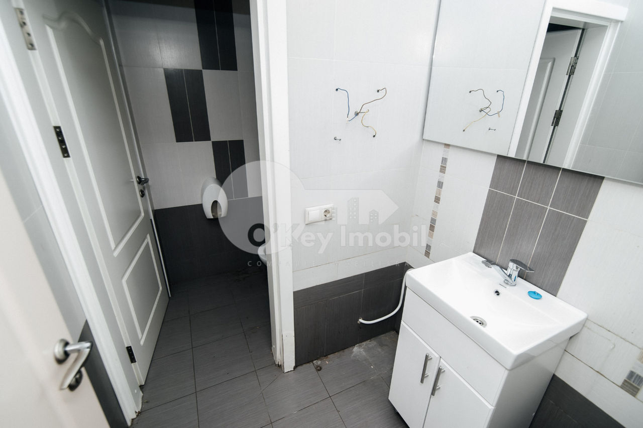 Spațiu comercial, 430 mp, Buiucani, 3870 € ! foto 10