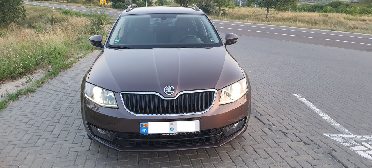 Skoda Octavia foto 2