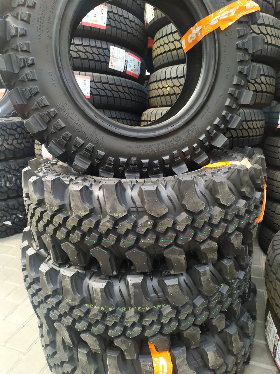 205/80r16 215/65r16  195/80r15  205/70r15  malatesta italia  northena portugalia p/u NIVA УАЗ foto 3