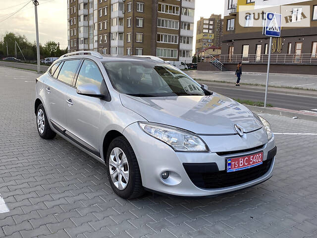 Piese auto разборка Renault Megane Scenic Qashqai фото 0