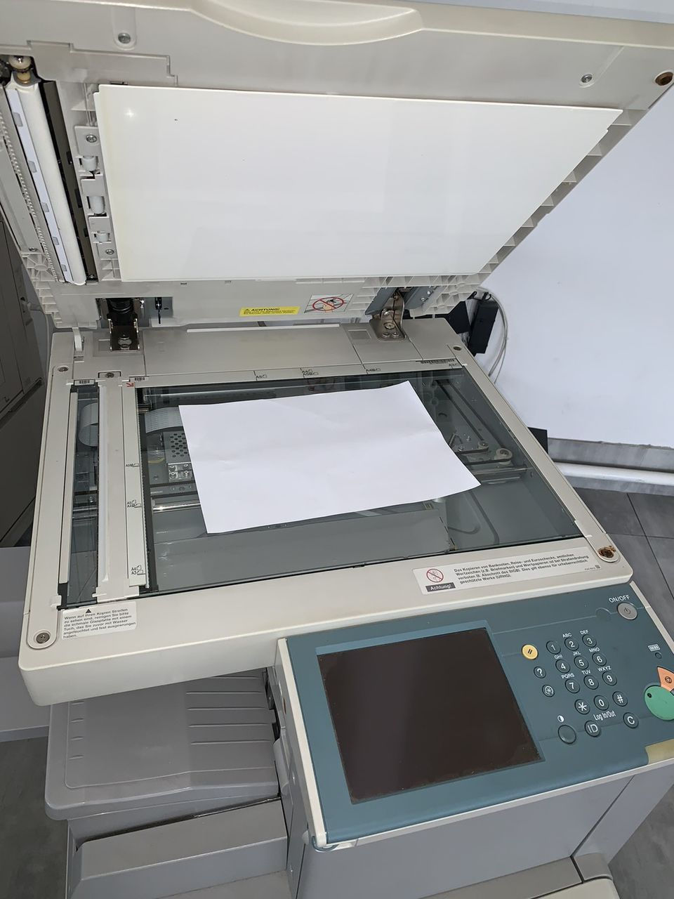 Canon iRC2880i foto 3