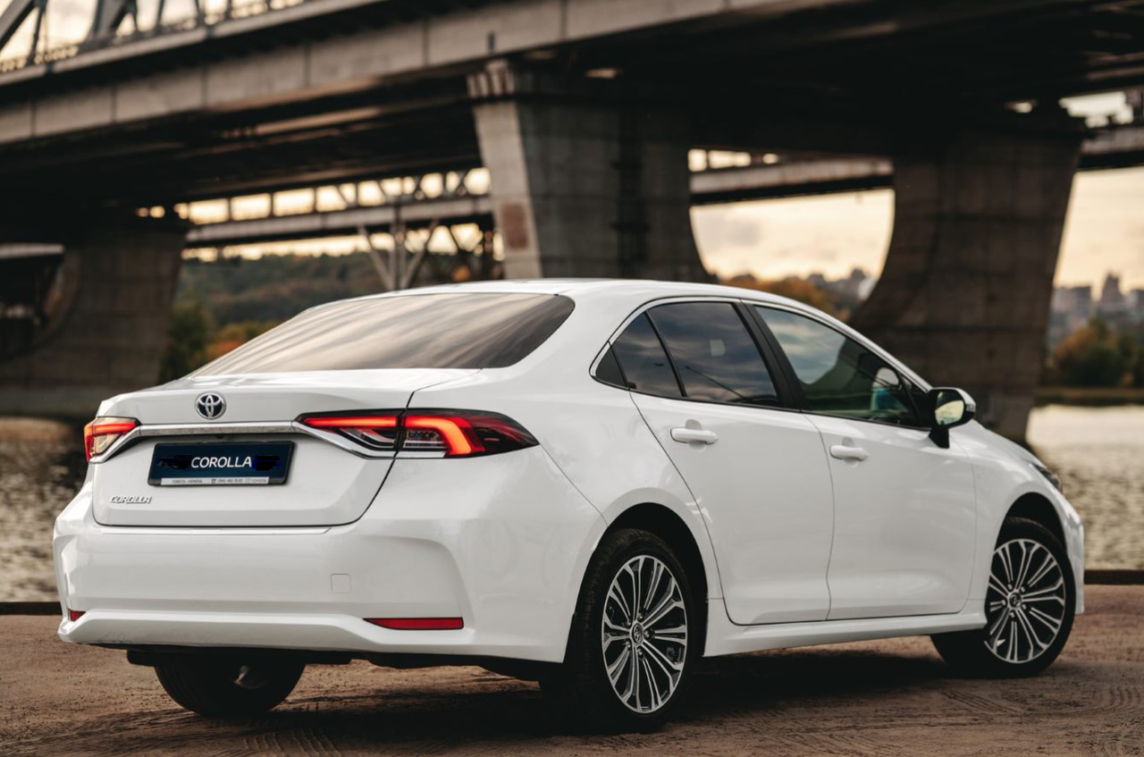 Toyota Corolla foto 1
