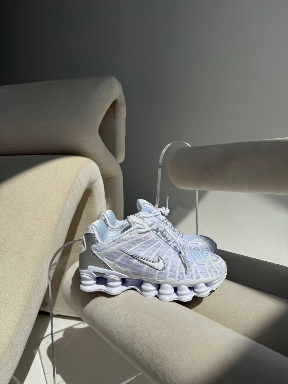 Nike Shox TL White foto 0