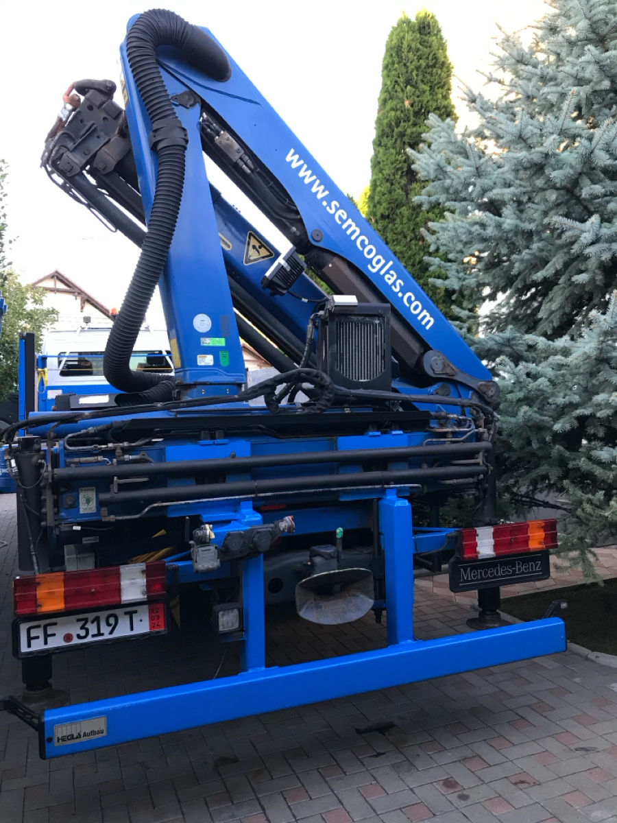 Mercedes AXOR-1833 foto 2