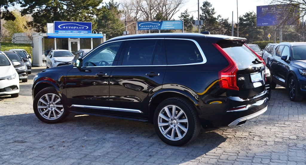 Volvo XC90 foto 1