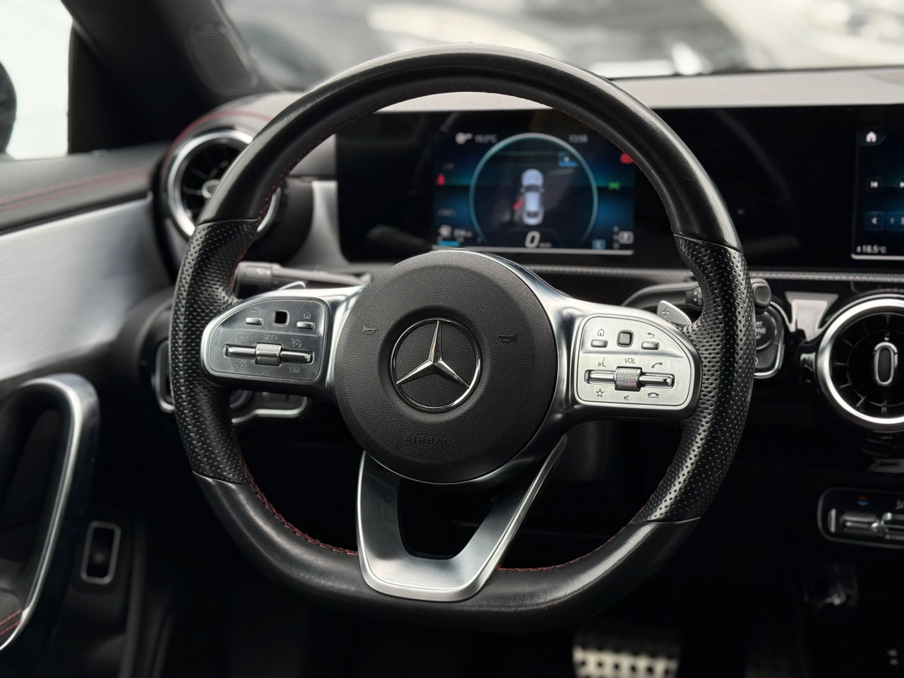 Mercedes CLA foto 11