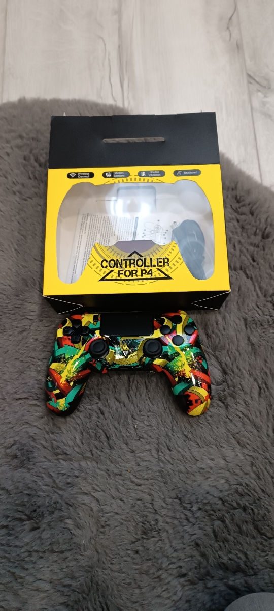 Playstation 4 фото 0