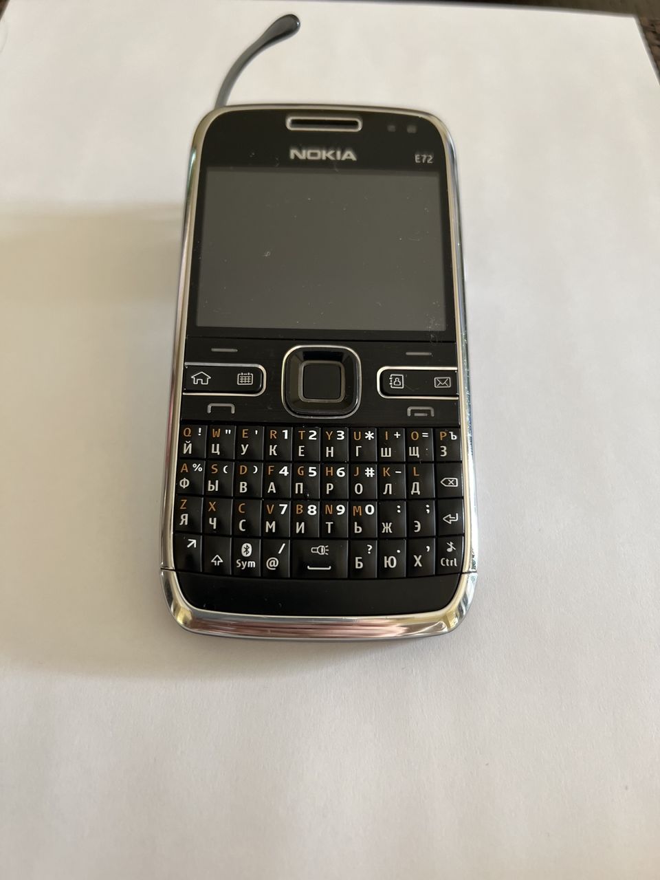 Nokia E72