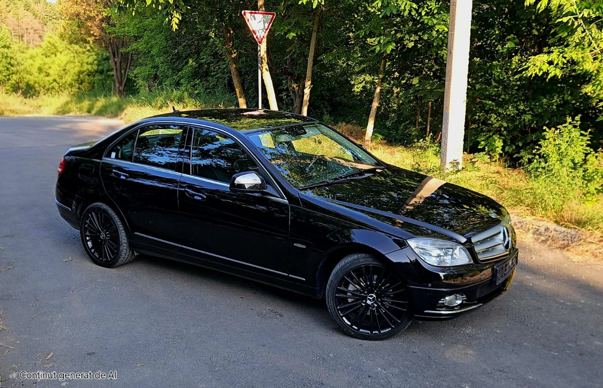 Mercedes C-Class фото 0