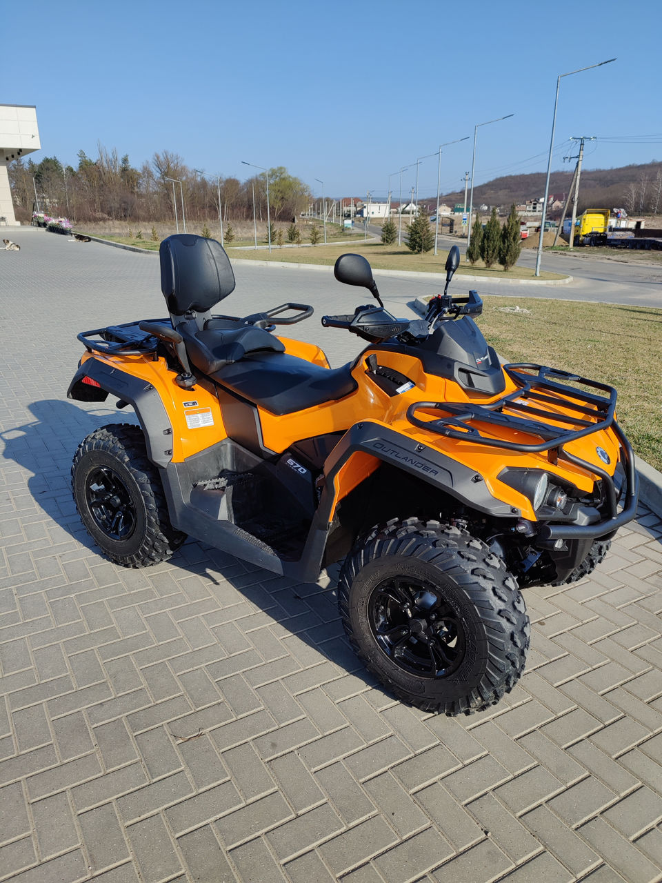 Can-Am (BRP) OUTLANDER MAX DPS570 foto 4