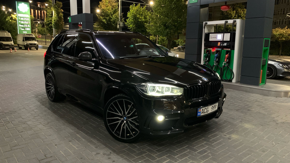 BMW X5 foto 1