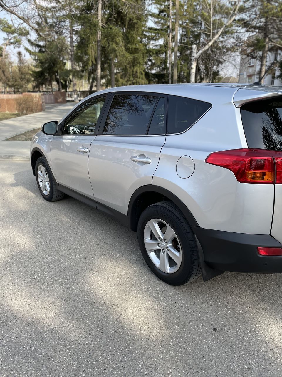 Toyota Rav 4 foto 1