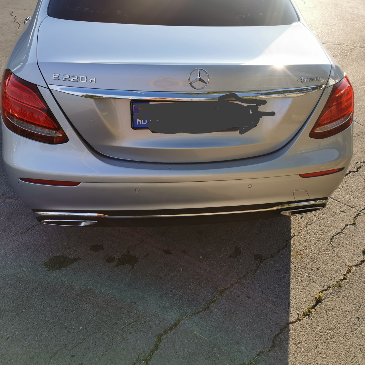 Mercedes E-Class foto 2
