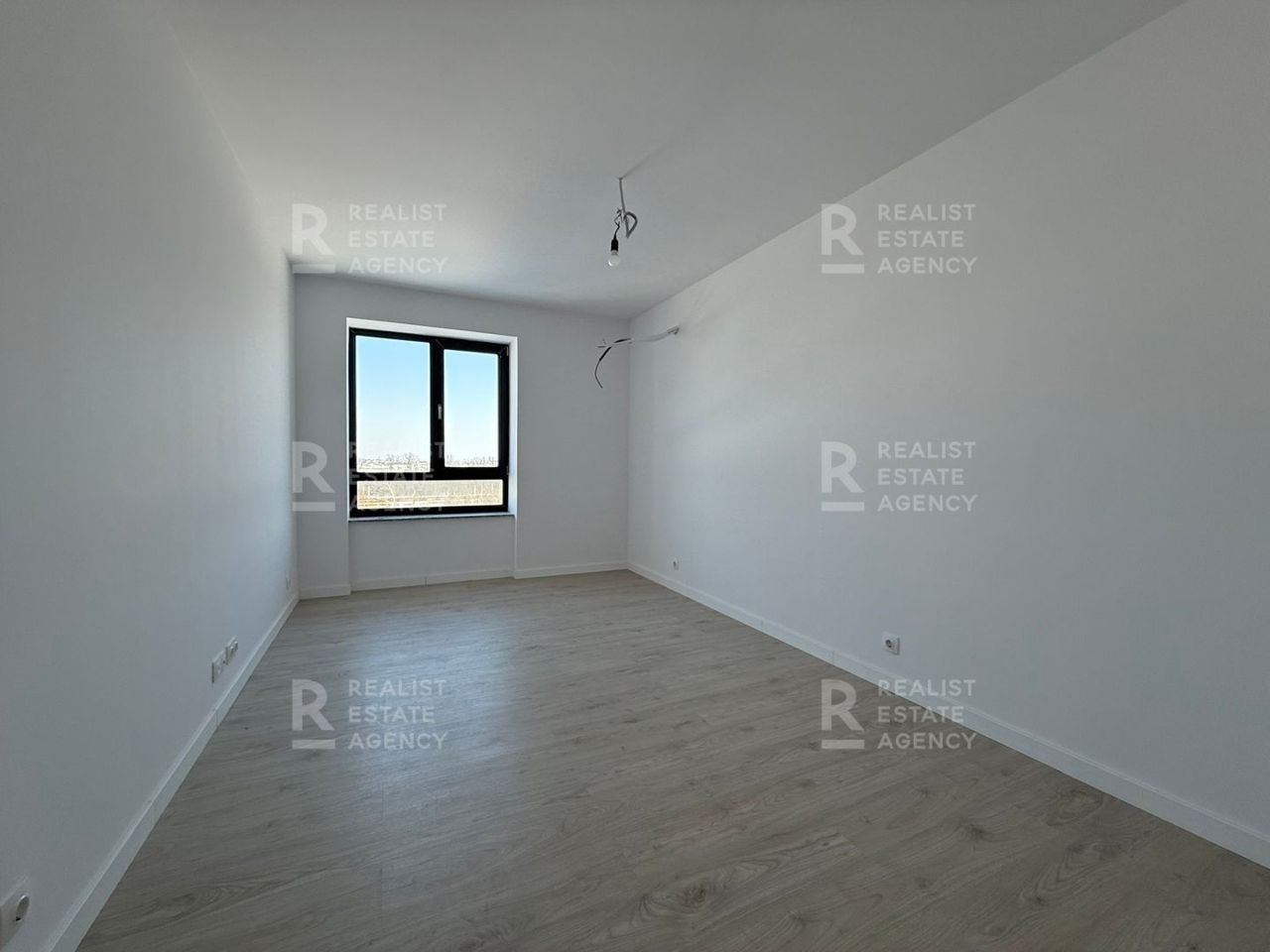 Apartament cu 3 camere de vânzare Greenfield Băneasa Residence foto 1