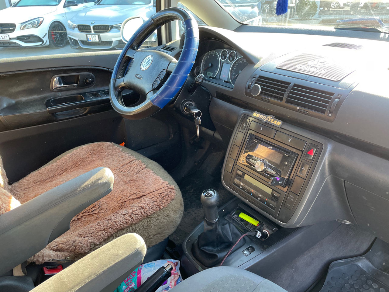 Volkswagen Sharan foto 14