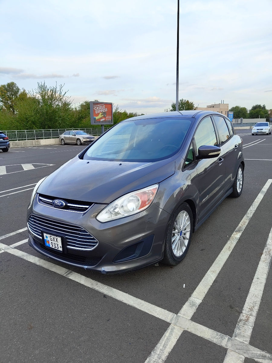 Ford C-Max foto 1