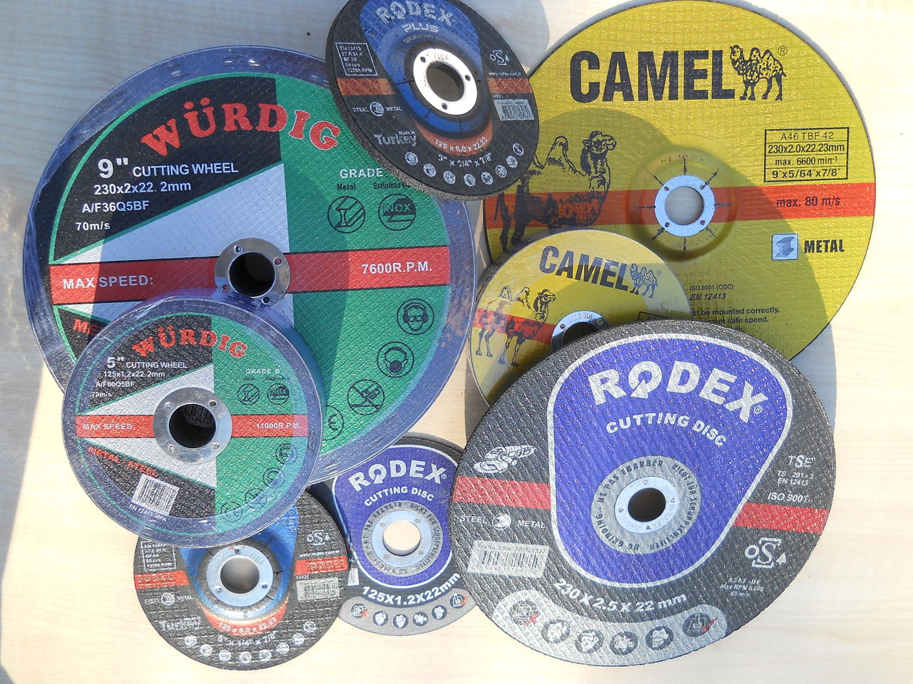 Диски отрезные по металлу.Discuri abrazive pentru metal.