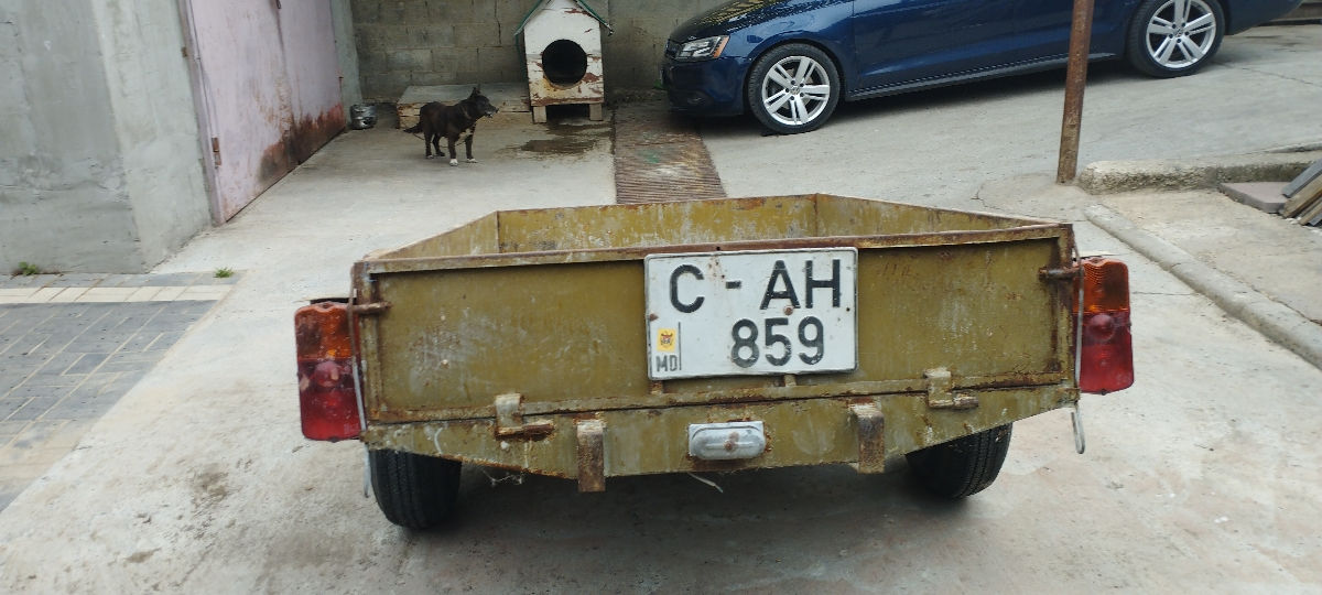 Remorca auto foto 4