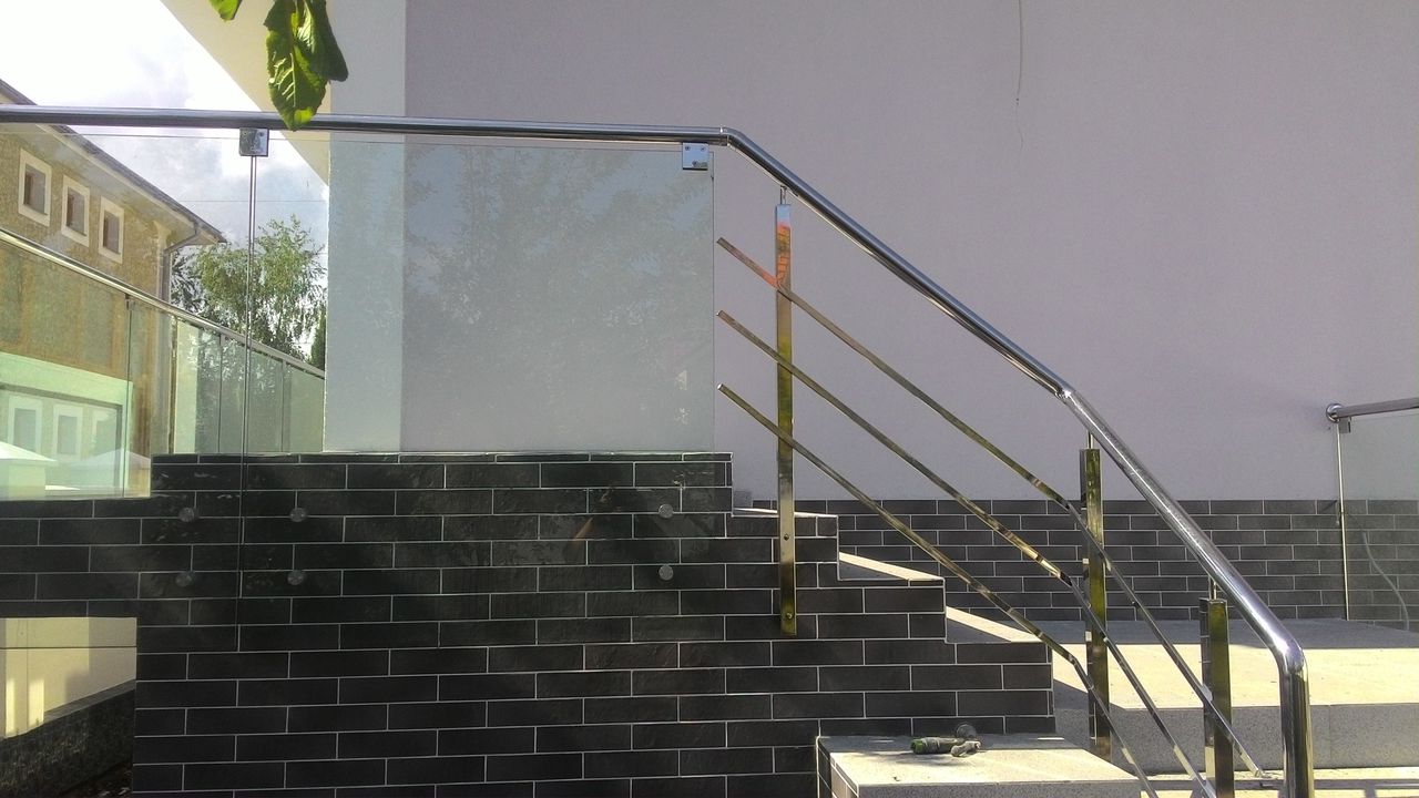 Перила из нержавейки , стекла и плексиглас  !!!  Balustade din Inox , Sticla , Plexiglas foto 8