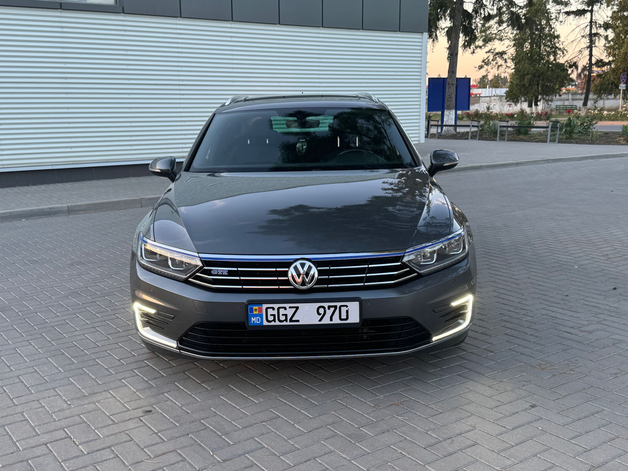 Volkswagen Passat foto 4