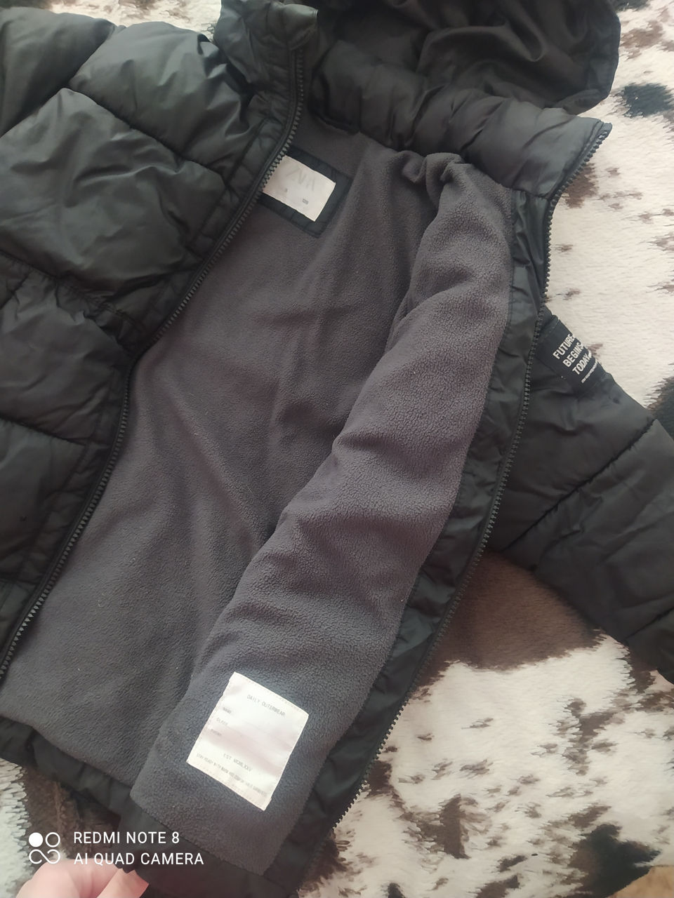 Зимняя куртка Zara шапка в подарок 6-7 лет