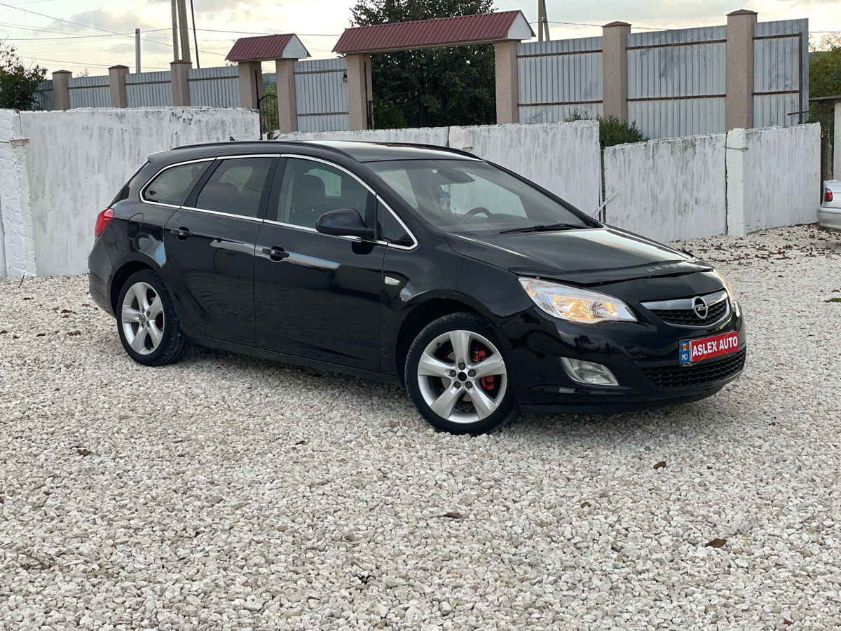 Opel Astra foto 1