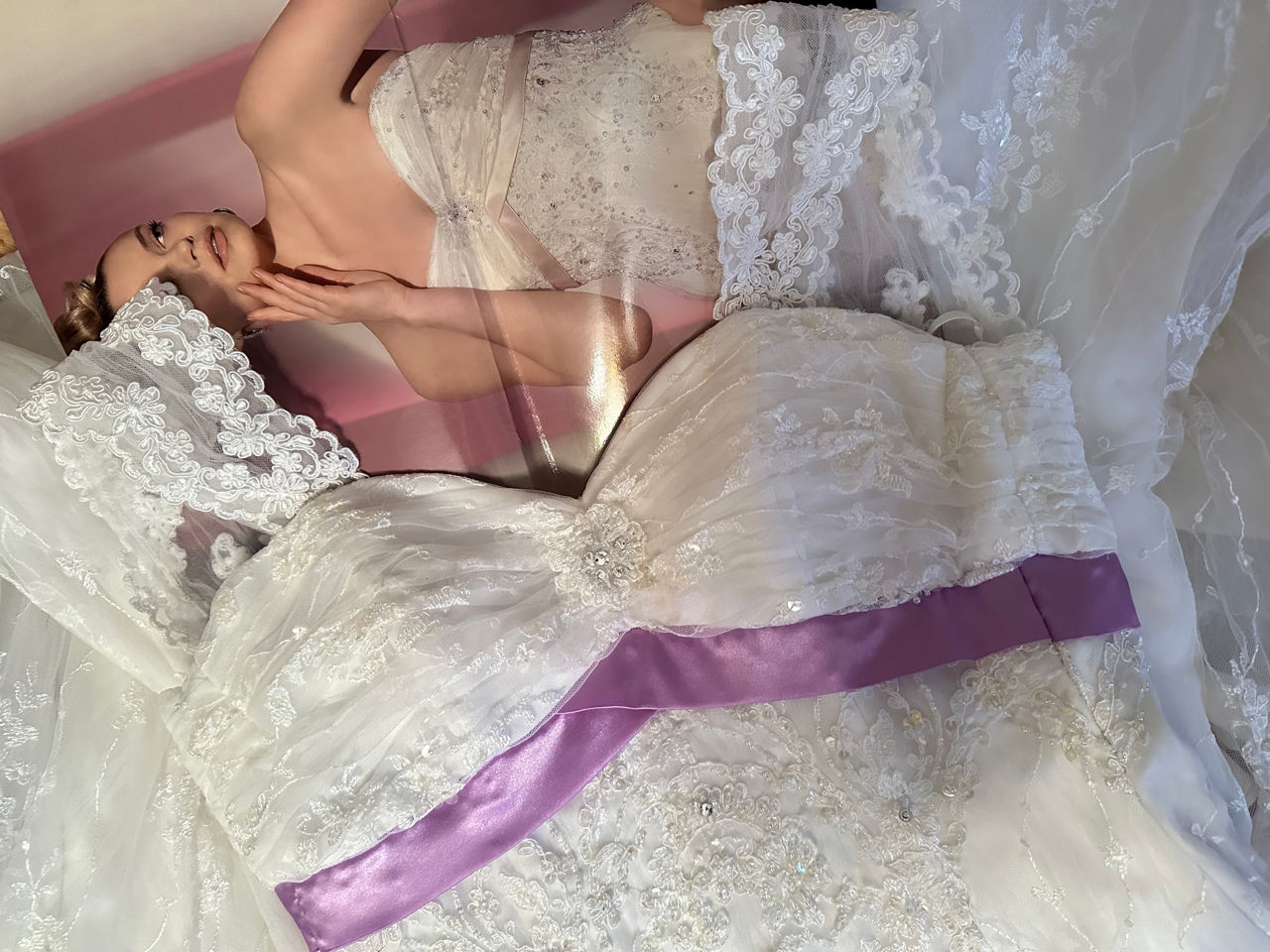 Rochie de mireasă de tip sirenă (cu trenă) фото 6