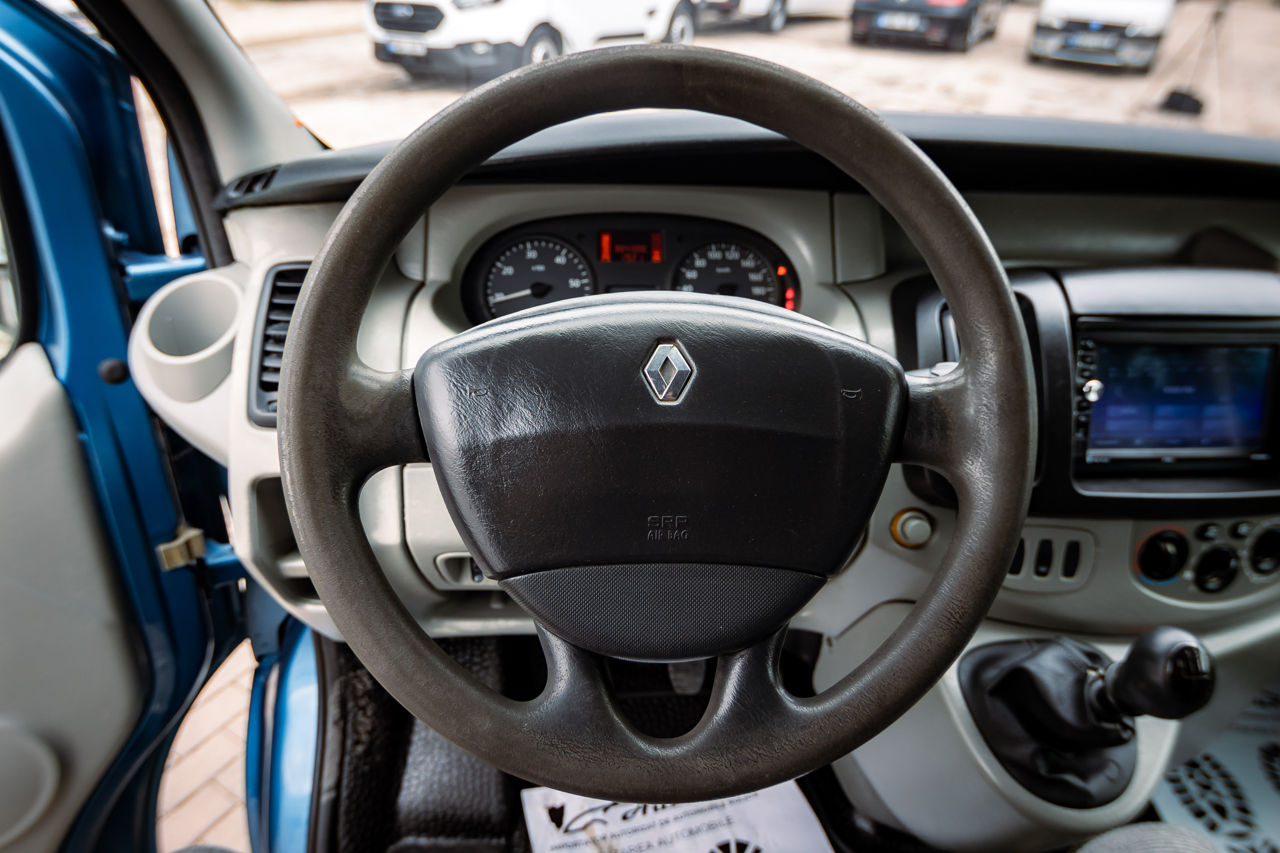 Renault Trafic foto 8