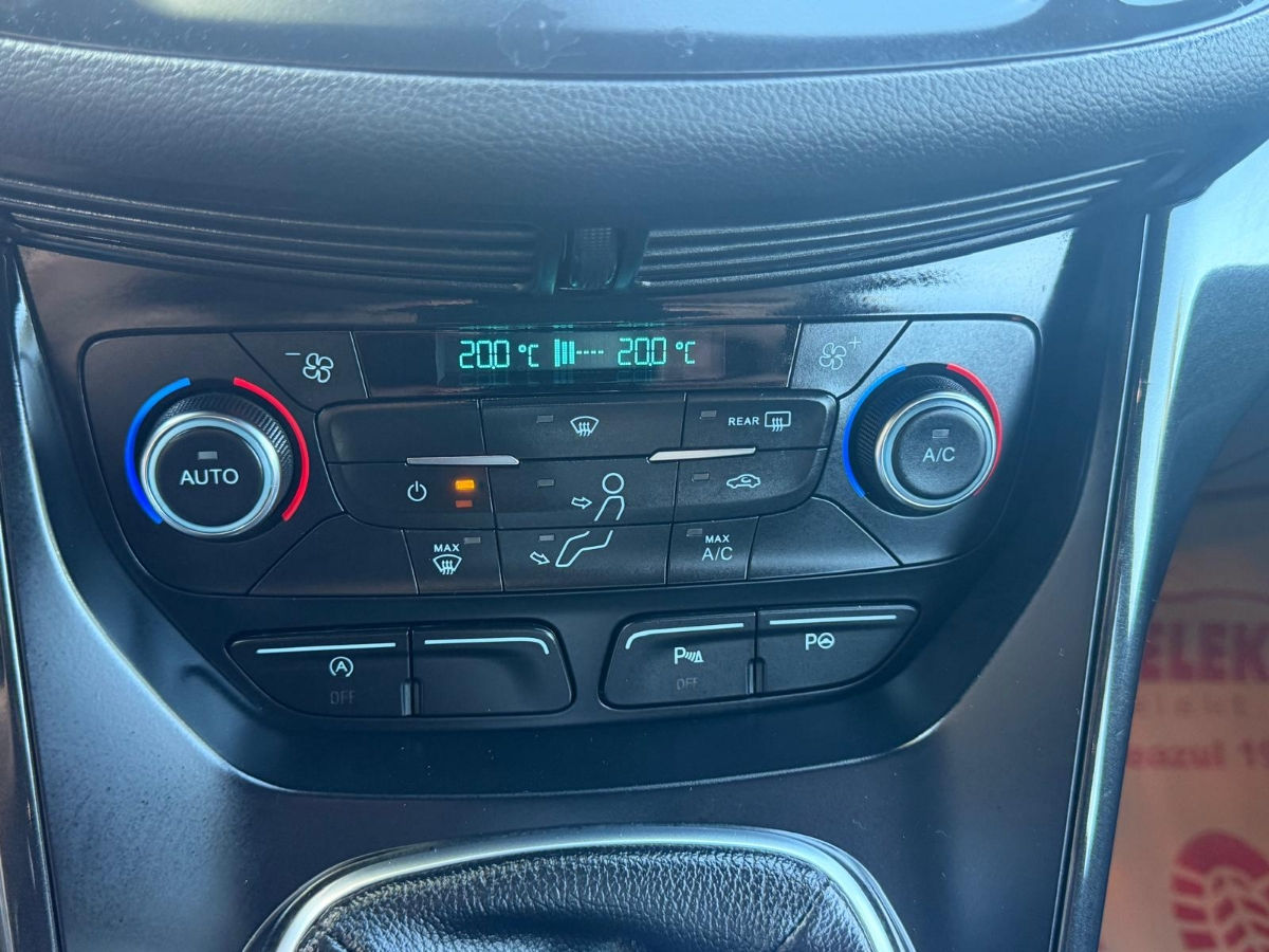 Ford Kuga 2019 photo 12