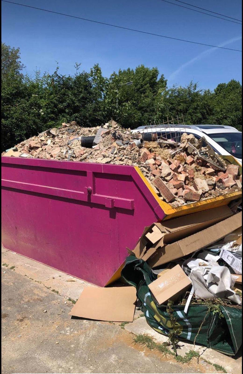 Skipcontainer Fails Skip pentru gunoi Container