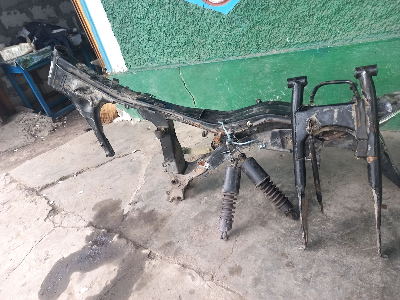 Продам раму от 150сс