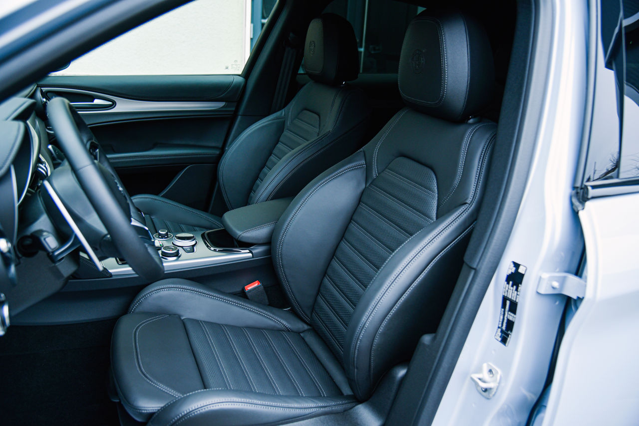 Alfa Romeo Stelvio фото 7