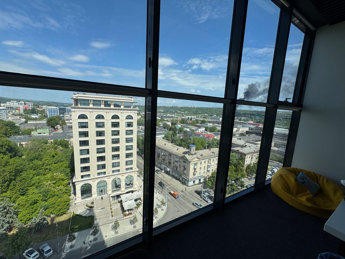De închiriat birou modern 258 mp – Centru, str. Mihai Viteazul  foto 4