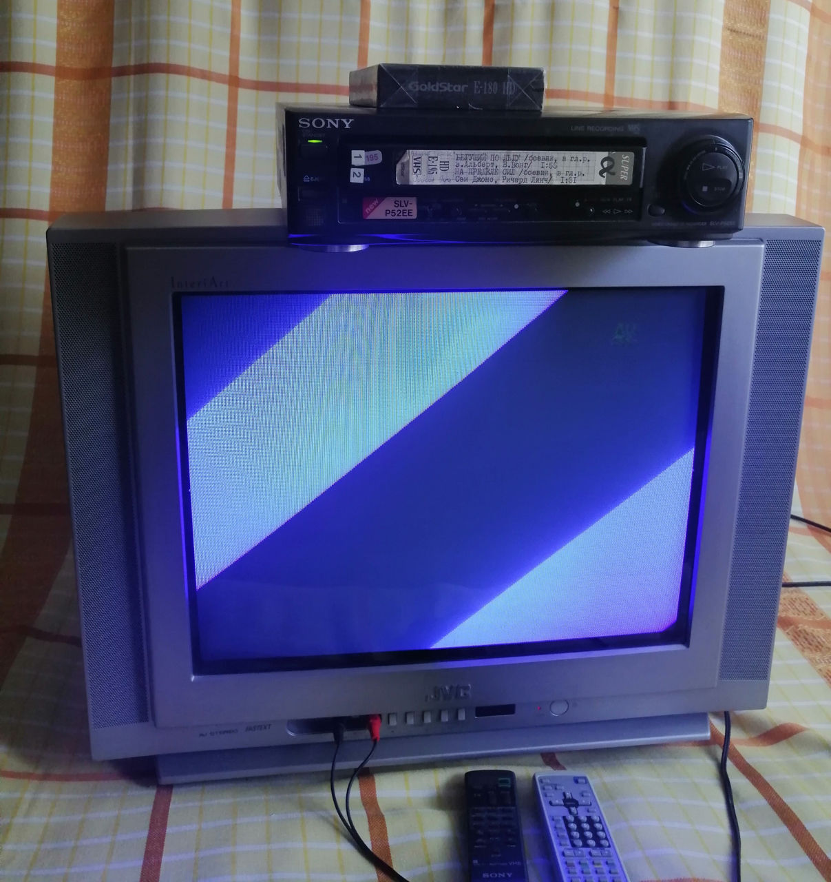 Телевизор JVC AV-2168ТEE 21 дюйм 54 см, с плоским кинескопом. фото 9