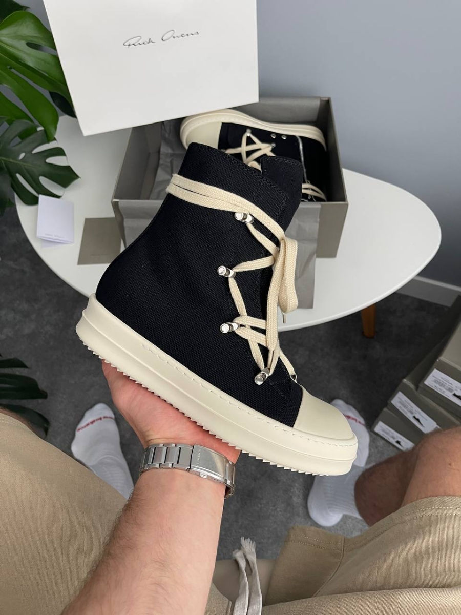 Rick Owens Hexagram Black Milk Lace foto 0
