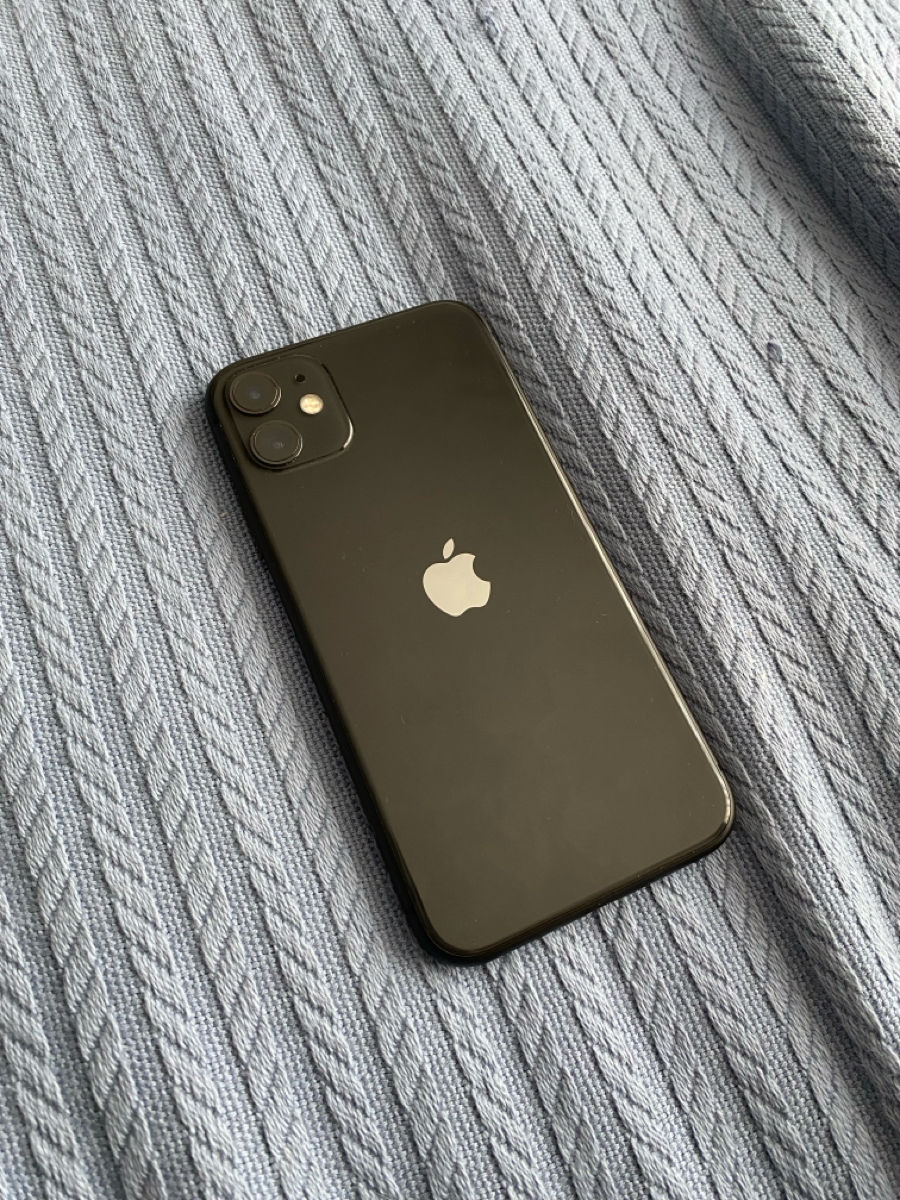 Vand iphone 11 foto 2