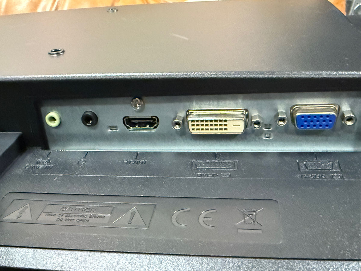 BenQ GL2250-T (22" Full HD, LED, HDMI, DVI, VGA) foto 1