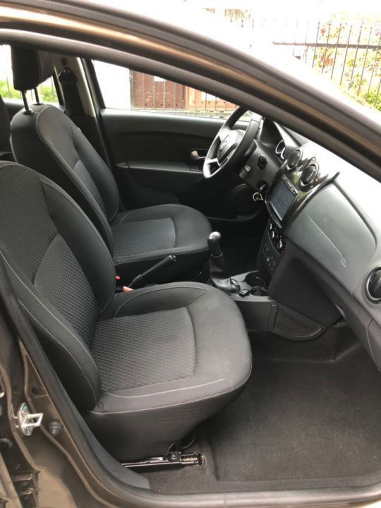 Dacia Logan foto 7